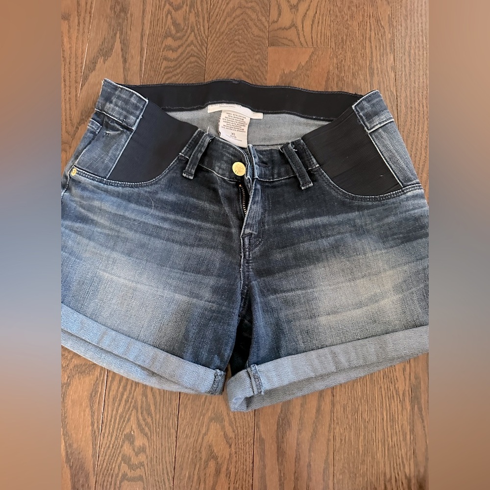 Liz Lange Maternity Shorts